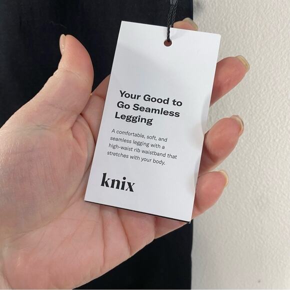 Knix Good to Go Seamless Cropped Leggings Black NWT Activewear Sz L - Picture 4 of 7